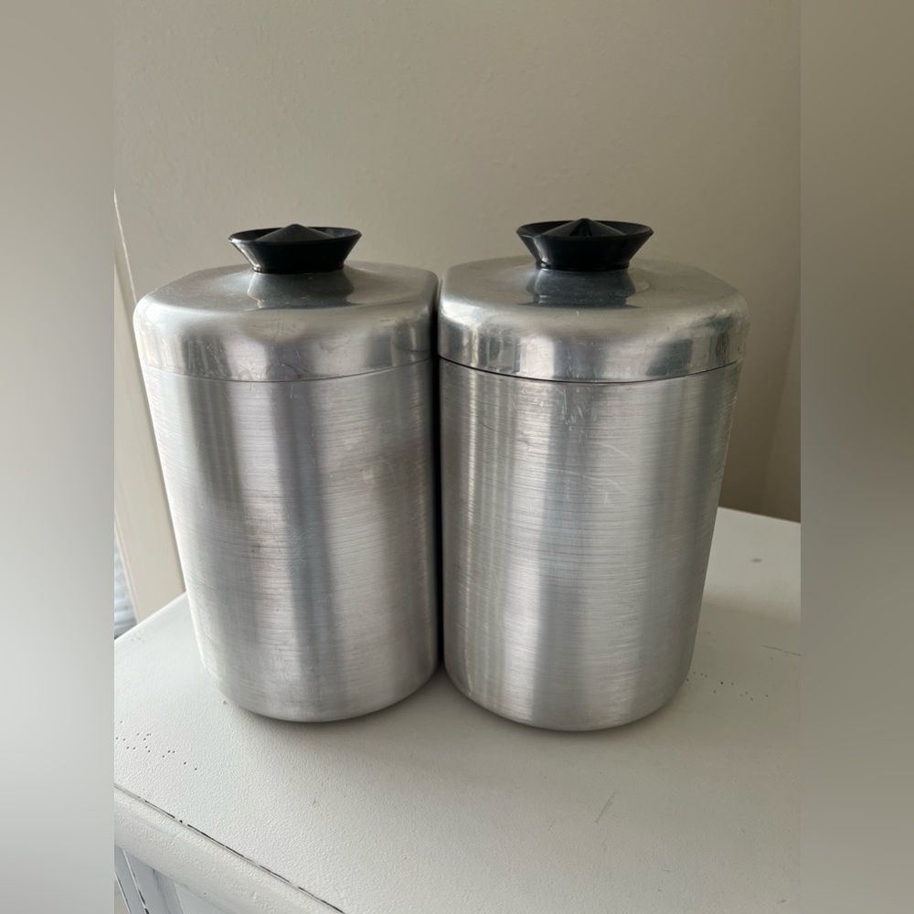 Vintage 1950s MCM Kitchen Aluminum Canisters Lids | Flour And Sugar - Picture 3 of 12